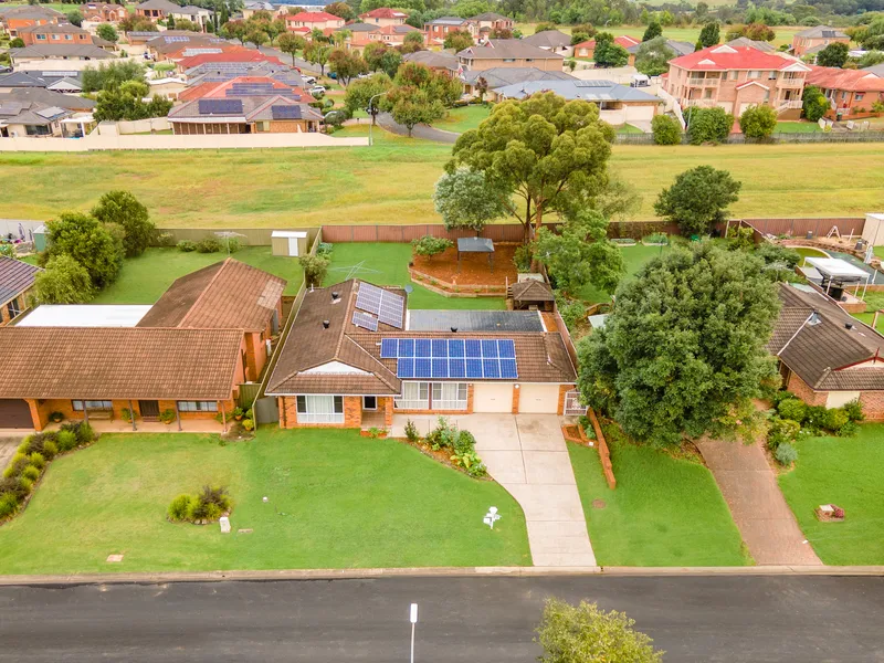 Immaculate family home || 803 Sqm Block