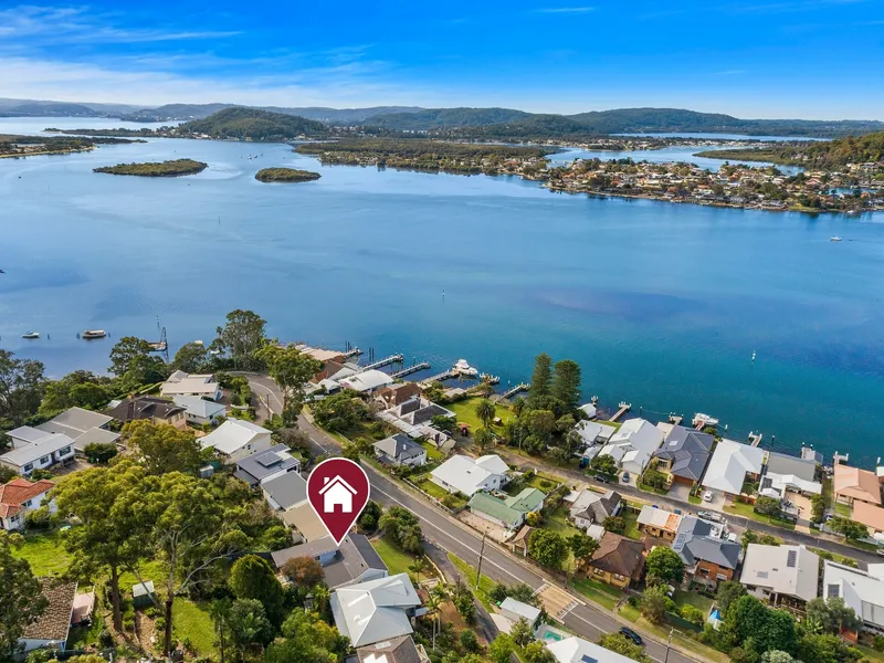 Beautifully Renovated Luxe Family Home with Magnificent Views.