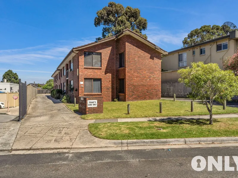 Spacious Apartment. Prime Location