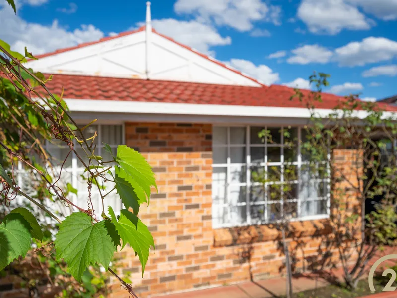 4 BEDROOMS - WALK TO SHOPS - OWNERS DOWNSIZING 