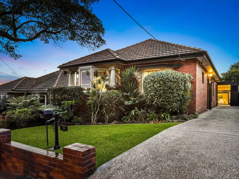 Elegant Bungalow Remastered for the Entertainer