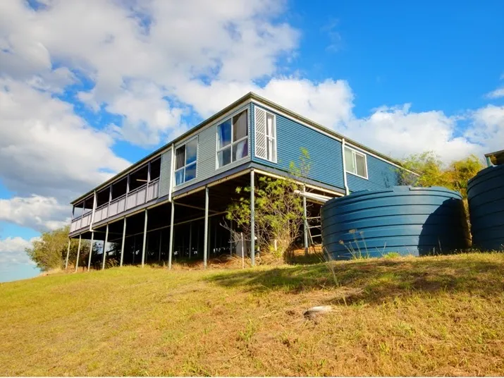 5ha HORSE LOVERS - SEPARATE TEENAGE RETREAT