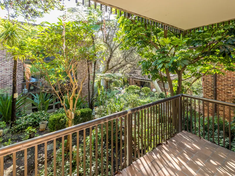 Quality renovation and charming setting beckons retirees