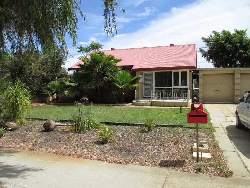 LOVELY NEAT & TIDY 3x1 HOME WITH 1x1 GRANNY FLAT