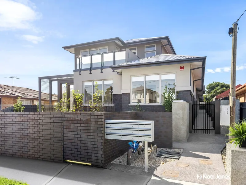 Uncover Modern Elegance in Brunswick West!