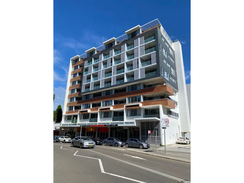 Modern design split level two bedroom apartment in Kogarah | Close to train station and shops