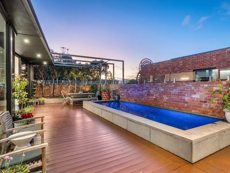 Unique Bayside Luxury With Industrial Vibe