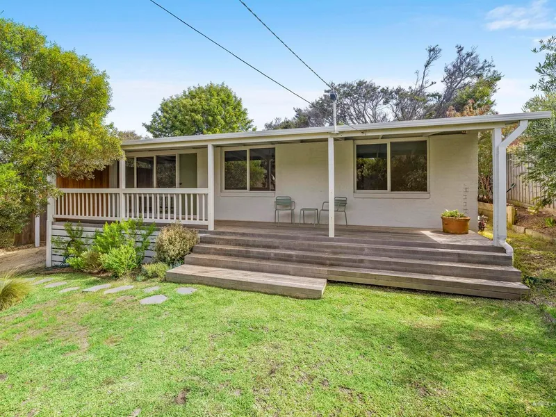 Seaside charm and simplicity