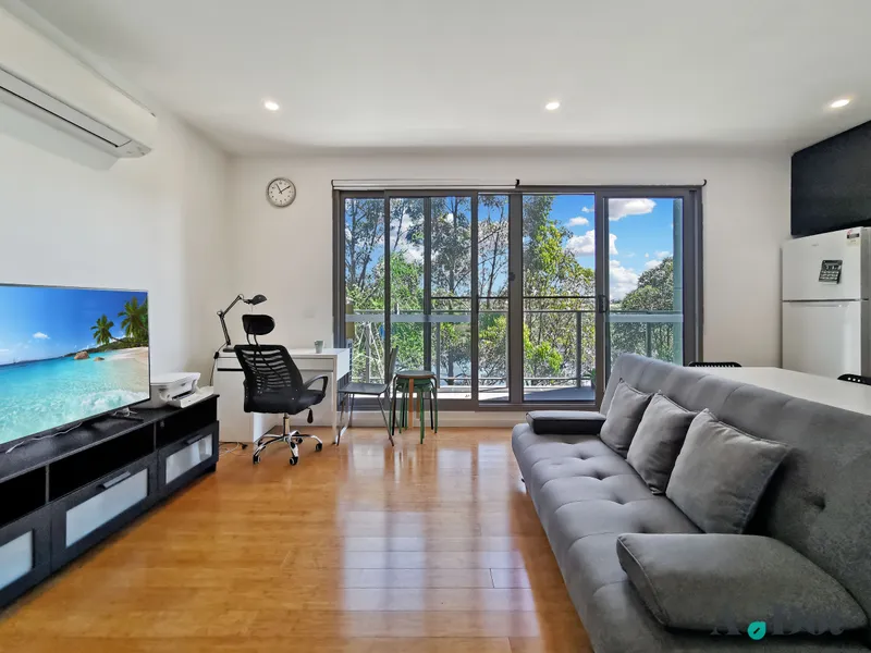 Fully Furnished, Spacious and Modern 2 Bedroom Apartment