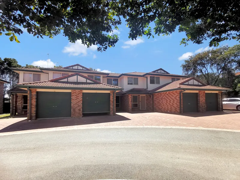 LOCATION LOCATION LOCATION - A unique investment opportunity in the best location of Nerang, Gold Coast