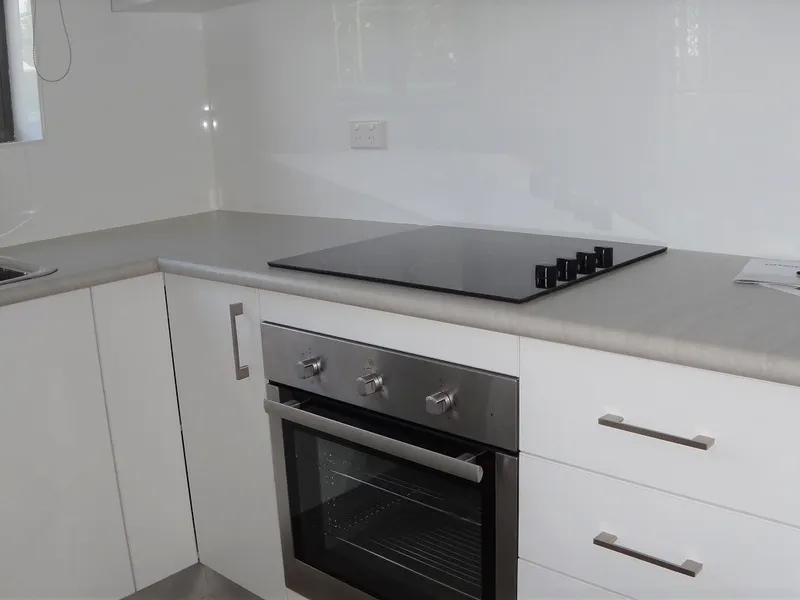 MODERNIZED 2 BEDROOM in A CONVENIENT LOCATION