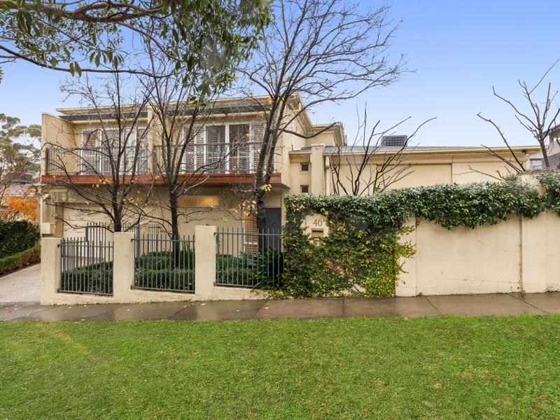 A Leader in Low Maintenance Contemporary Living
