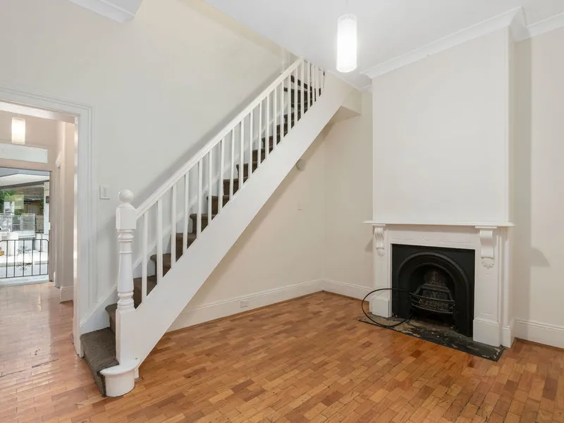 Four Bedroom Terrace in Heart of Surry Hills 