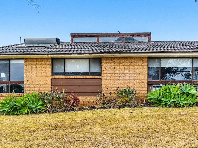 Renovated four-bedroom home with great location