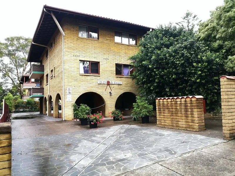 3 Bedroom Unit in the Heart of Ashfield