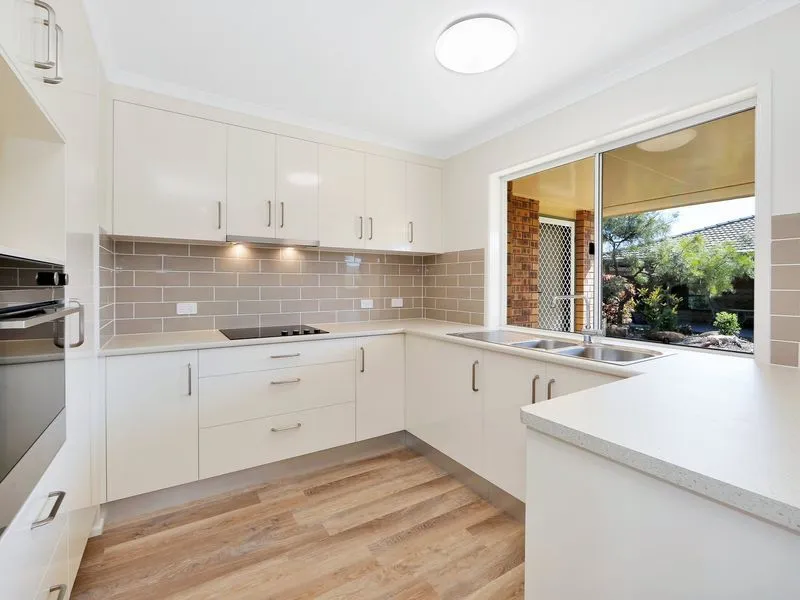 Air Conditioned Fully Refurbished with Ensuite