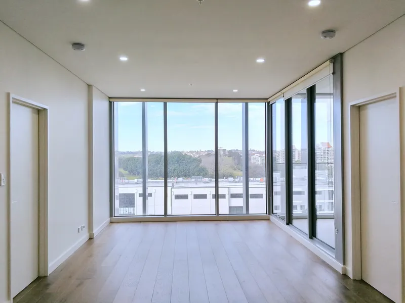 Fully Furnished Modern Design Apartment with Beautiful view!