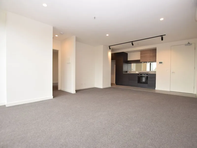 Spacious Apartment For Lease