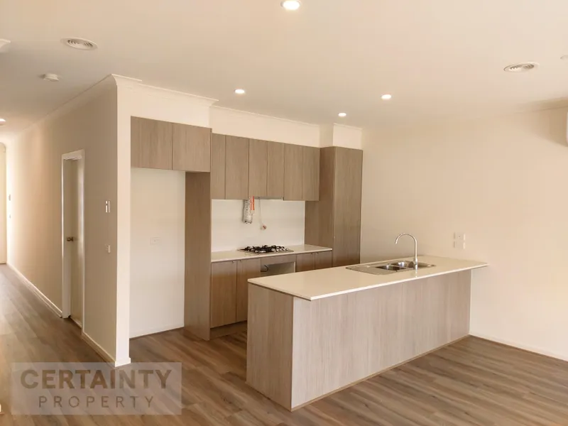 Brand New Beautiful Townhouse!