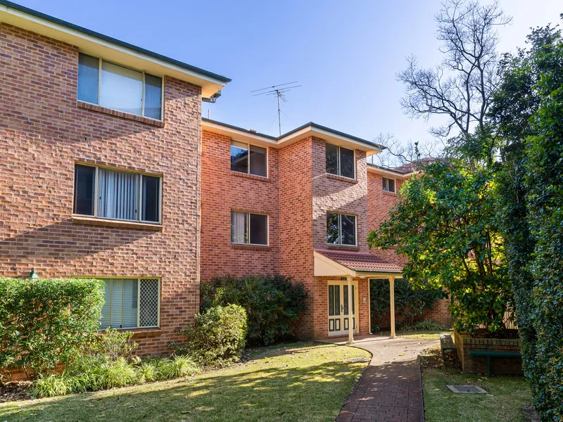 Conveniently Located Apartment