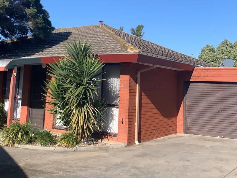 Neat & Tidy 1 BR Unit