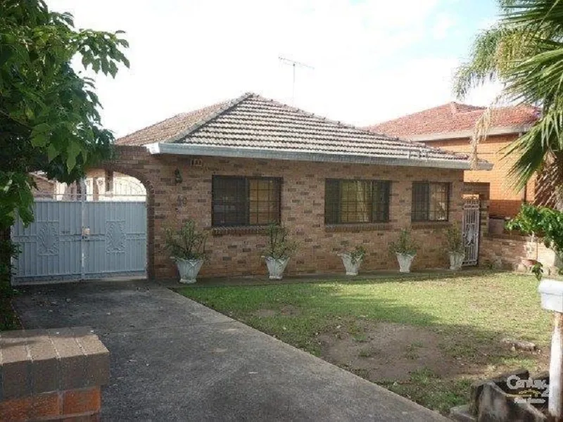 WALK TO FAIRFIELD CBD