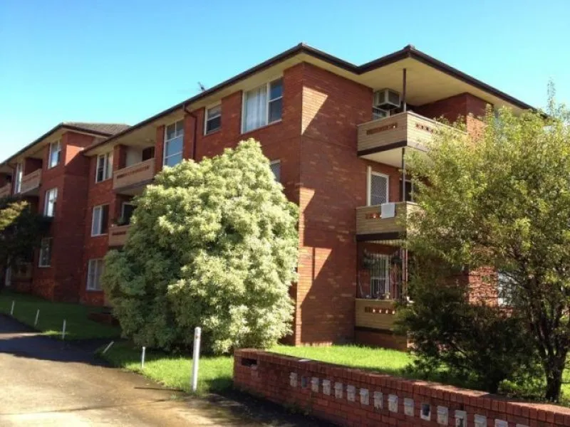 Nice and Cosy Two Bedroom for rent in Belmore!