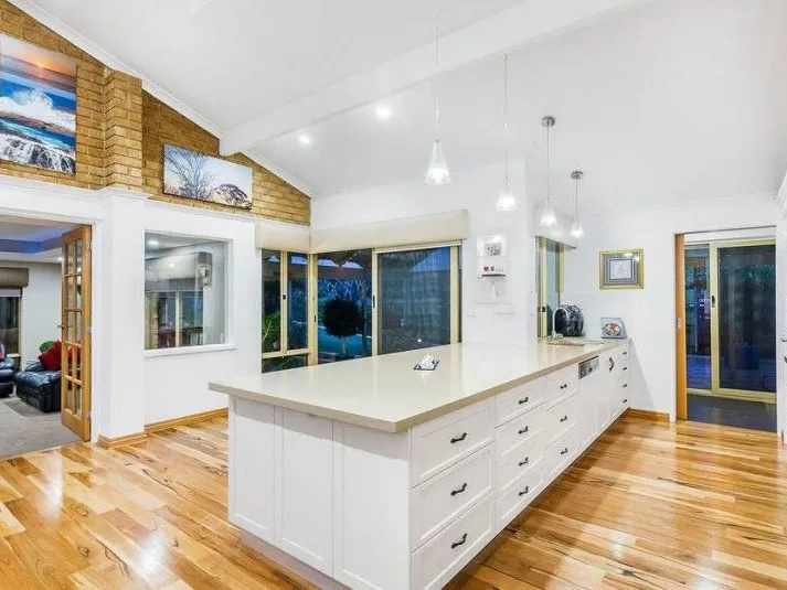 BIG IS BEAUTIFUL - MUST LOVE GARDENING