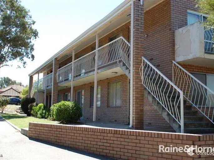 1 BED UNIT IN HIGHLY SOUGHT AFTER LOCATION