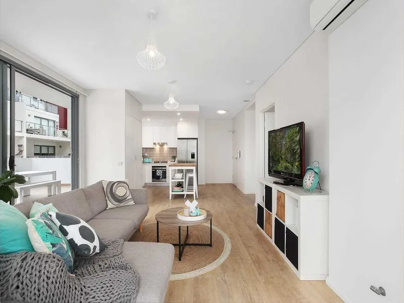 Modern Apartment With Two Balconies!