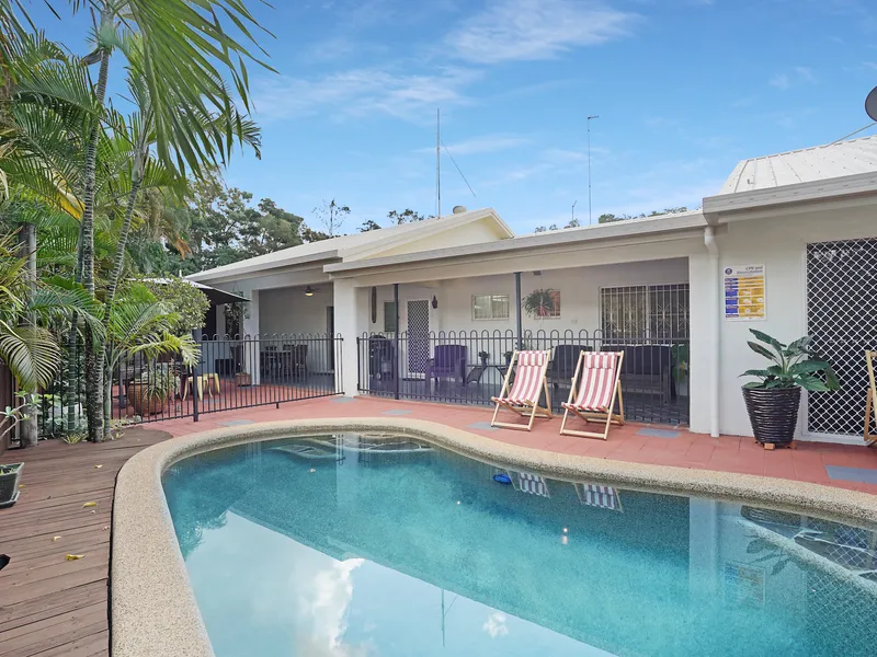 Tremendous Value - 4 Bed Plus Study and Pool