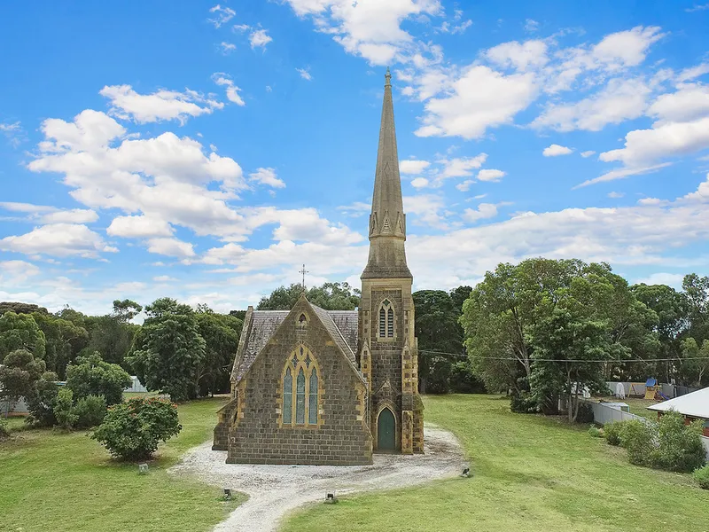 STUNNING HISTORIC ROKEWOOD TOWNSHIP CHURCH