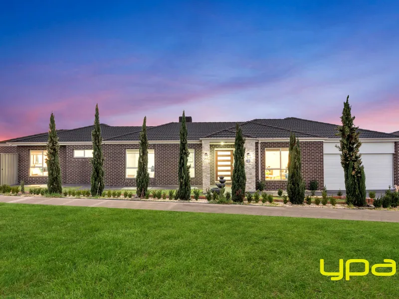 Sophisticated Family Home with Dual Living