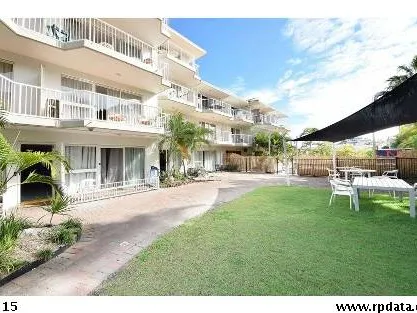 STUDIO APARTMENT WITH KITCHENETTE