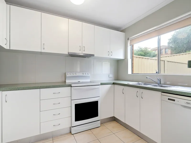 Neat and Tidy 3 Bedroom Townhouse