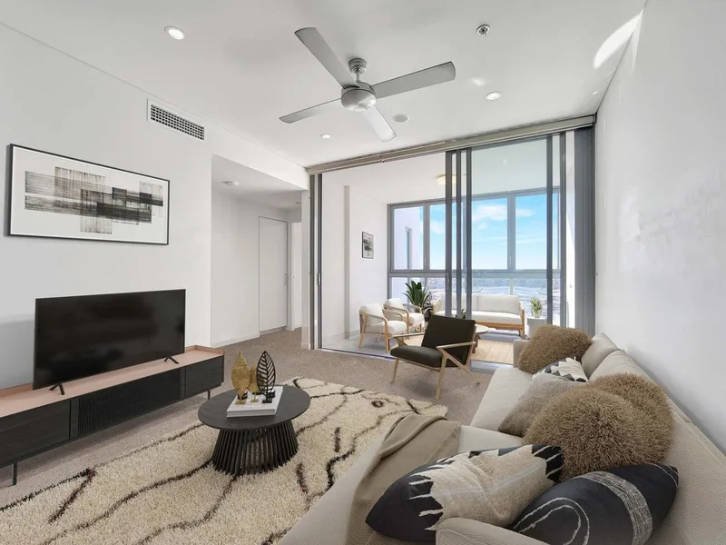 SPACIOUS ONE BEDROOM UNIT IN 'THE CHELSEA'