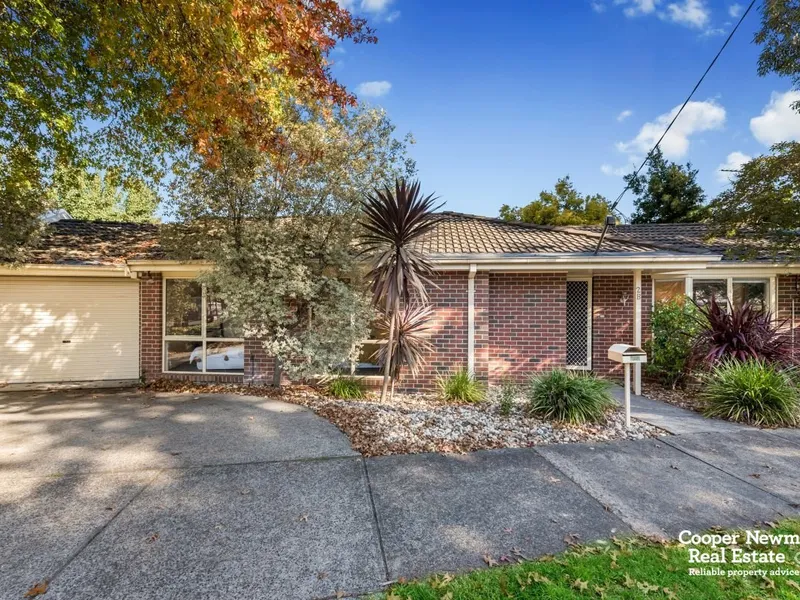 Single Level Stunner In A Lifestyle Locale