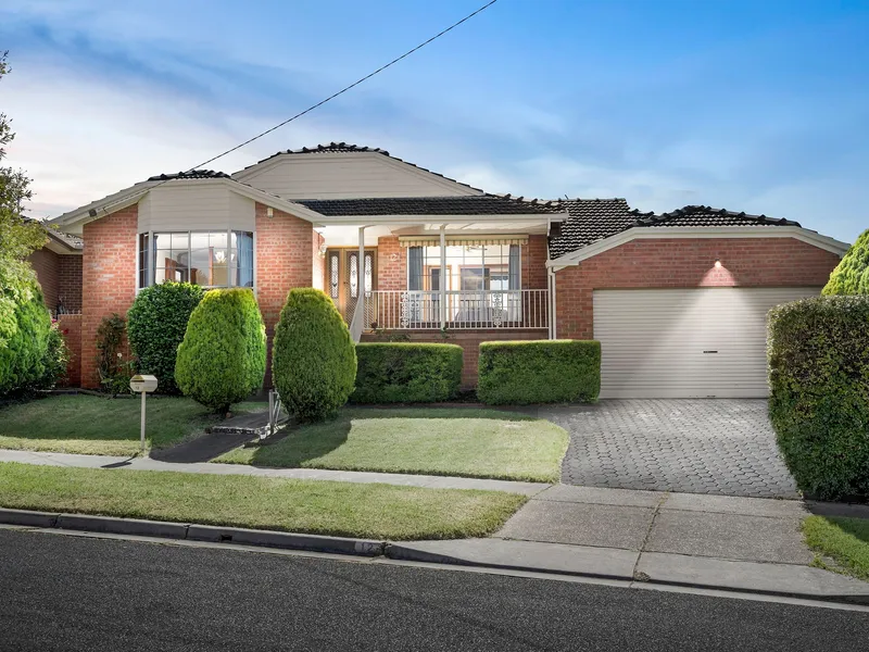 Fantastic family lifestyle - Photo ID is required to be shown by prospective buyers and all attendees at appointments.