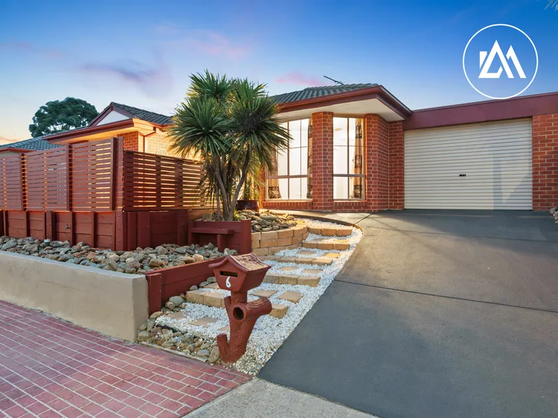 Immaculate Living In An Outstanding Locale