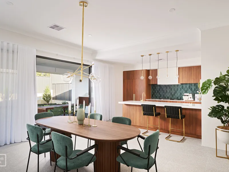 Beach one side, Golf the other!