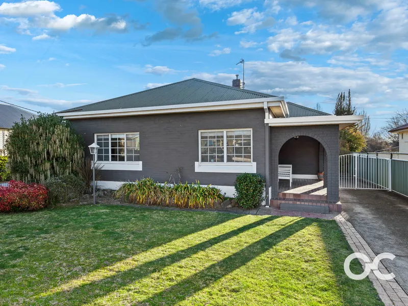 Family home with both location and style on its side