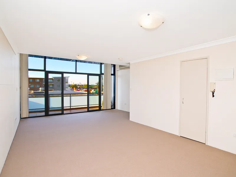 Spacious Two Bedroom Apartment