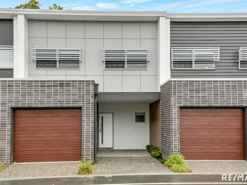 Stunning New Home with Government New Home Grant!  Call us today!