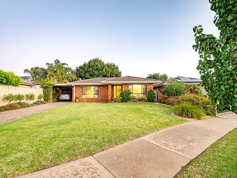 “South Shepparton – 4 Bedrooms!”