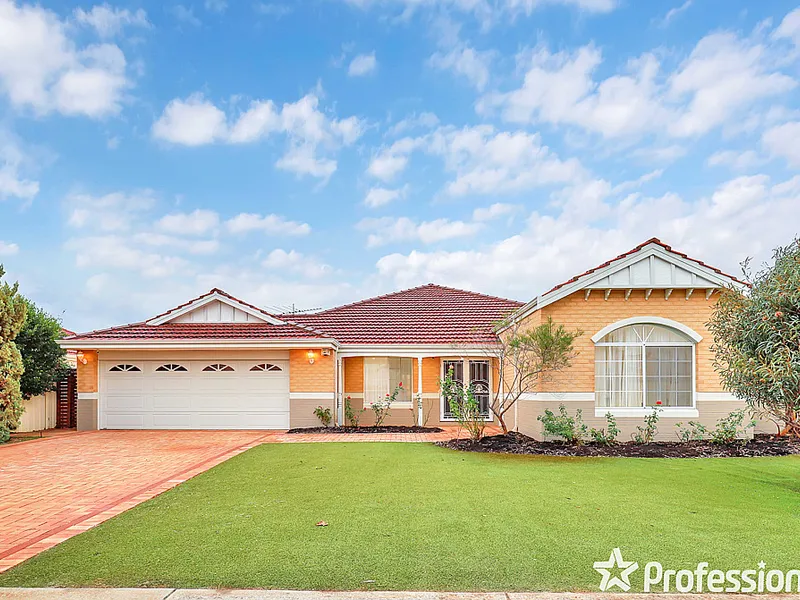 Massive Family Home In Caladenia Catchment Zone