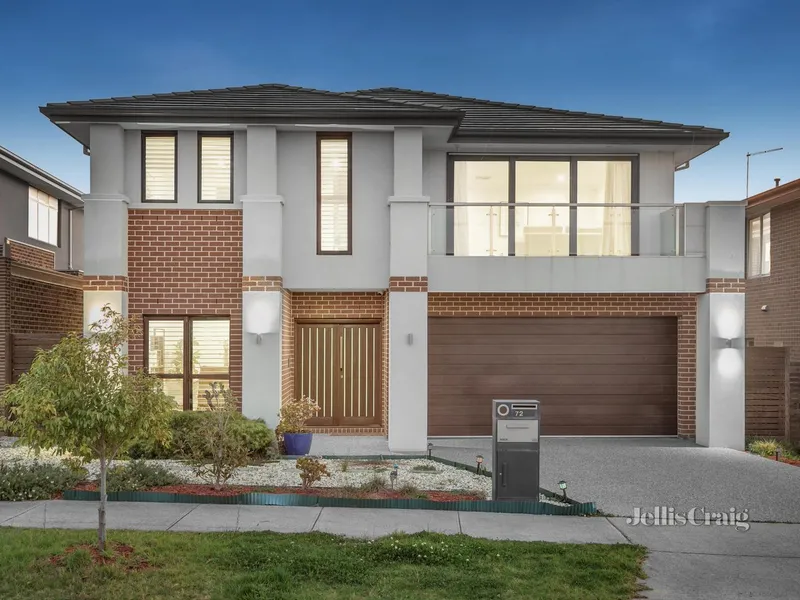 Unparalleled Luxury & Space In The Harcrest Estate