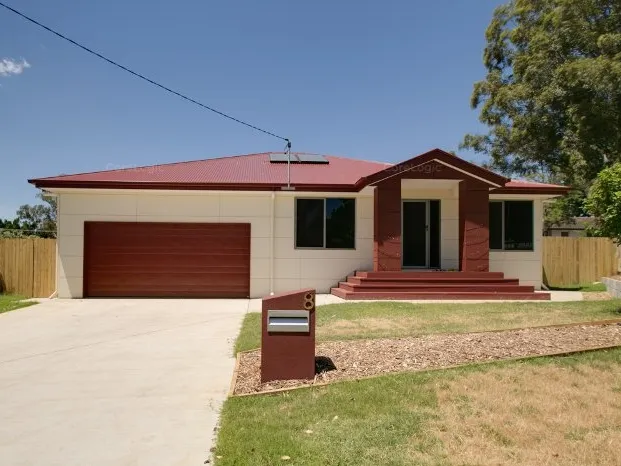 Near New, Huge Home only 30 Minutes from Brisbane