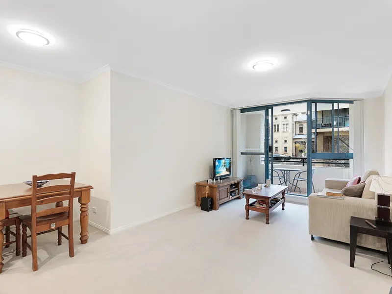 Delightful, Modern, Convenient