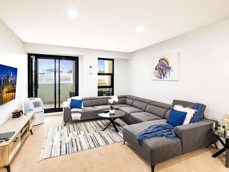 Spacious and Modern 2 Bedroom