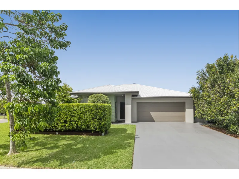 11 Nikao Street, Burdell
